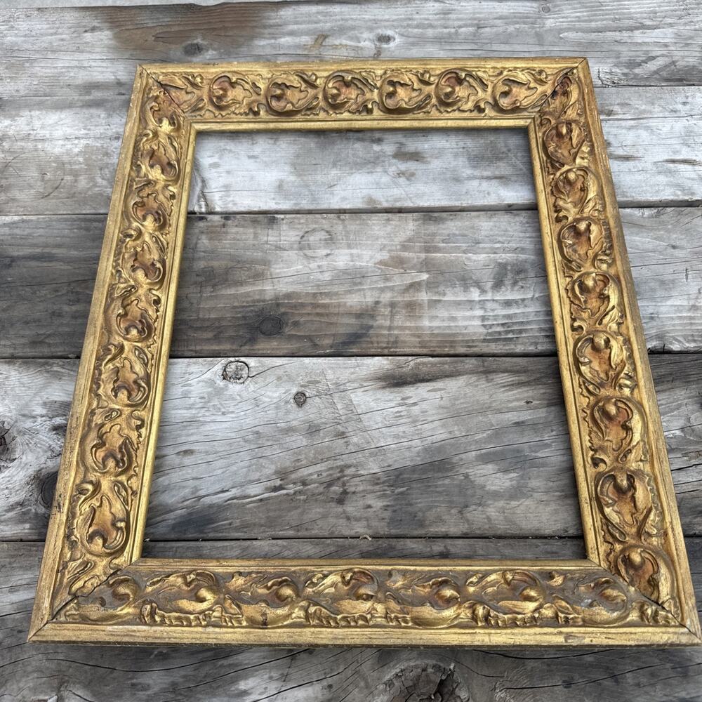 Vintage Gold Wood Ornate Floral French Large Picture Frame Size 21 X 25"